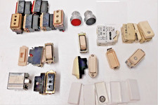 lotto materiale ELETTRICO VINTAGE VARIO VIMA-BTICINO-AVE -GEWISS (leggi desc.)