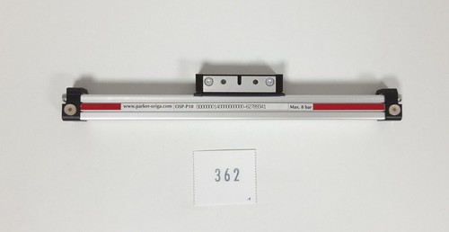 Attuatore lineare pneumatico