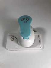 We R Memory Keepers Border EdgePaper Punch Scrapbooking ~ Giri di Pergamena