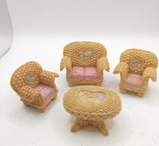Set 4 miniature resina rattan