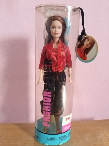 Barbie fashion fever drew - fashion,