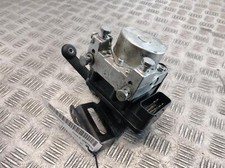 Pompa ABS TRIUMPH TIGER