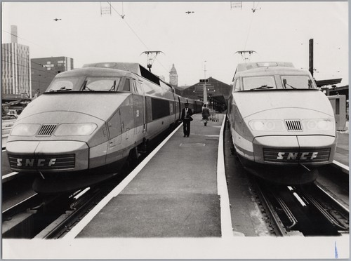 A10 a1018 supertreni - a10, ad