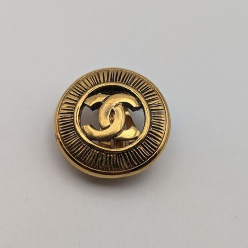 Orecchino chanel marchio - orecchino, chanel,