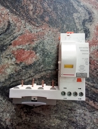 Salvavita bticino g43ac32 come - salvavita,
