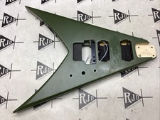 Jackson JS32 King V Corpo