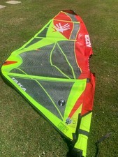 Vela windsurf Ezzy Sails 4,1 m Taka 5