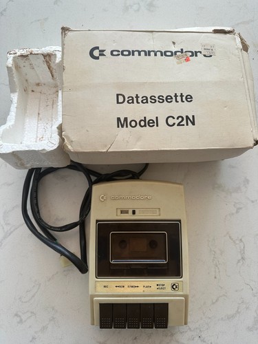 Early commodore pet style - early, style"