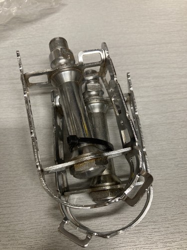 Pedali roto bici - roto,