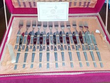 servizio di posate inox 18/10 75pezzi