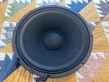 Altoparlante Behringer 15"