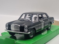 Mercedes 220 pozzetto /8 W114