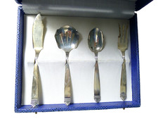 IDEA REGALO 4 POSATE DA PESCE VINTAGE ARGENTO MASSICCIO MARE BOLOGNA 1950