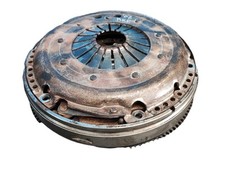 KIT FRIZIONE E VOLANO PER AUDI A4 Avant (8ED) Diesel 1900 (04>08)