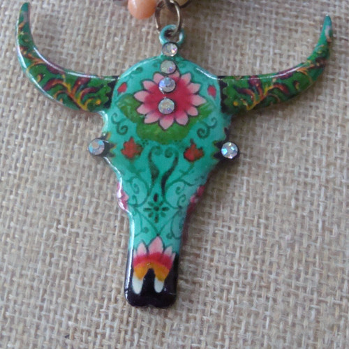 Collana con ciondolo teschio