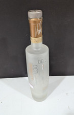 Bottiglia di whisky scozzese vuota Octomore 8.3, contenuto di torba record, rara