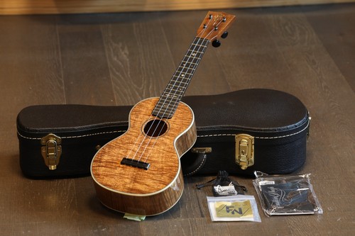 Mai giocato ukulele koa - mai,
