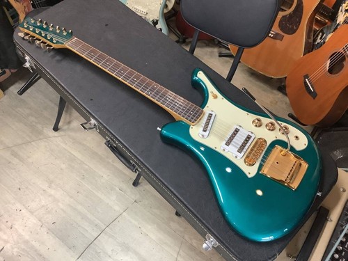 Yamaha 1 chitarra - sg-12,
