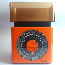Bilancia vintage Terraillon arancione, design francese anni 70, bilancia cucina