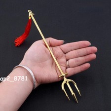 Lancia spada tridente in