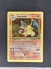 Carta Pokémon Charizard 4/102