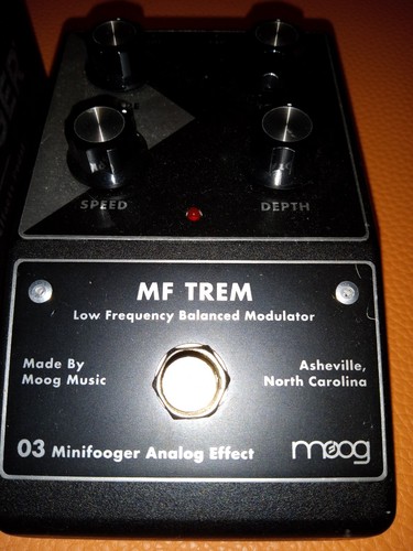 Moog trem v2 tremolo - v2,