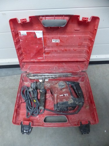 Trapano avvitatore - , a