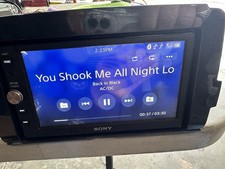 Sony XAV-AXV100 AM/FM DENTE