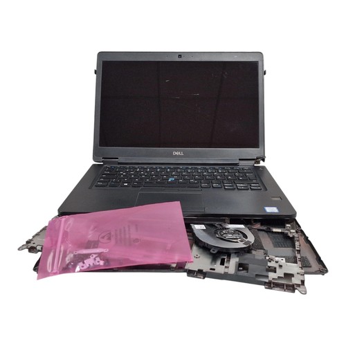 Pezzo ricambio case - di,