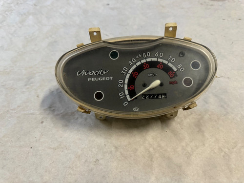Compteur peugeot 50 vivacity - -,