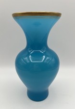 Vaso in vetro opalino blu