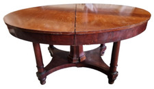 Tavolo in legno di mogano