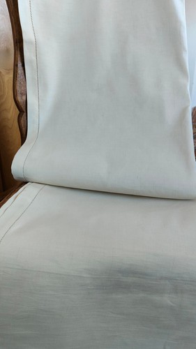 Grande lenzuolo letto - grande,