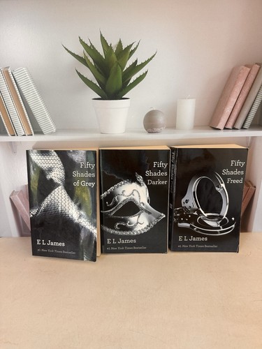 Shades grey trilogy - of,