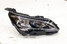 Faro proiettore anteriore destro Peugeot 3008 II 9810478080