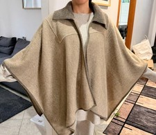 Mantela in 100% lana -