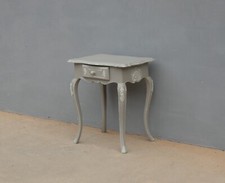 Tavolino d'appoggio con