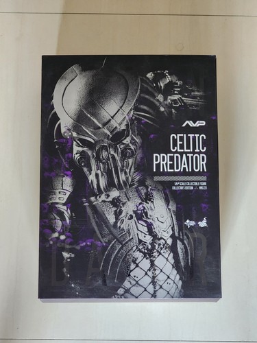 Hot toys modellino predatore - hot,