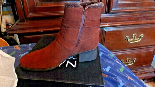 Nuovo stivali donna - nuovo!,