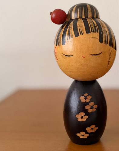 Kokeshi bambola kimono bambina