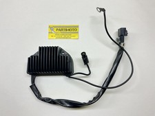 REGOLATORE DI TENSIONE