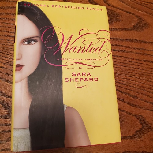 Pretty little liars novel - ,