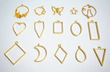 2pz ciondoli charms open back bezel in metallo cornice resina colore dorato 