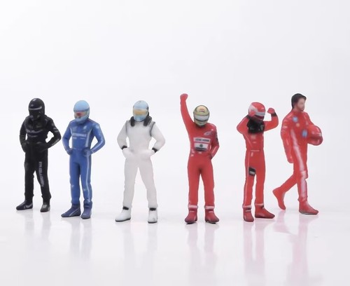 Modellino figure dipinto - , ed