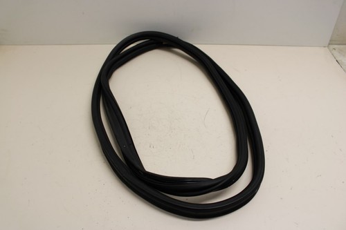 Trunk lid seal renault - lid,