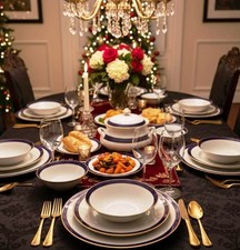 SERVIZIO PIATTI DI PORCELLANA