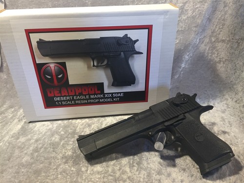 Deadpool desert eagle - deadpool,