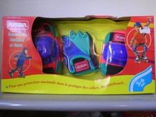 GINOCCHIERE GOMITIERE E GUANTI