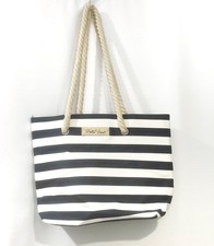 Porto Vino Beach Canvas Wine