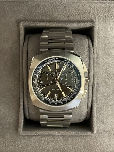 Mondia history chronograph - history,